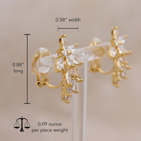 Elegant Gold Leaf Cluster Study Earrings for Women, Hypoallergenic Cubic Zirconi - Picture 3 of 7